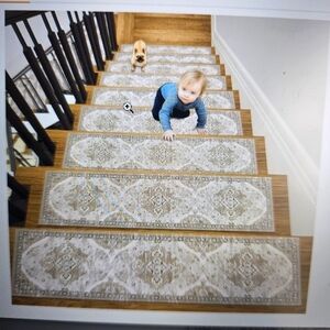 NEW 7 Piece Rubber Runners for Stairs Non Slip